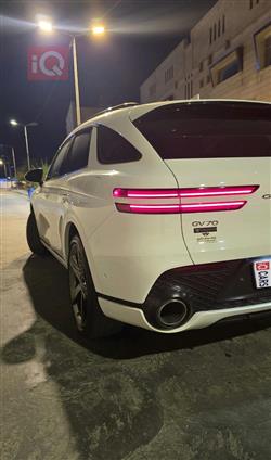 جنسس GV70